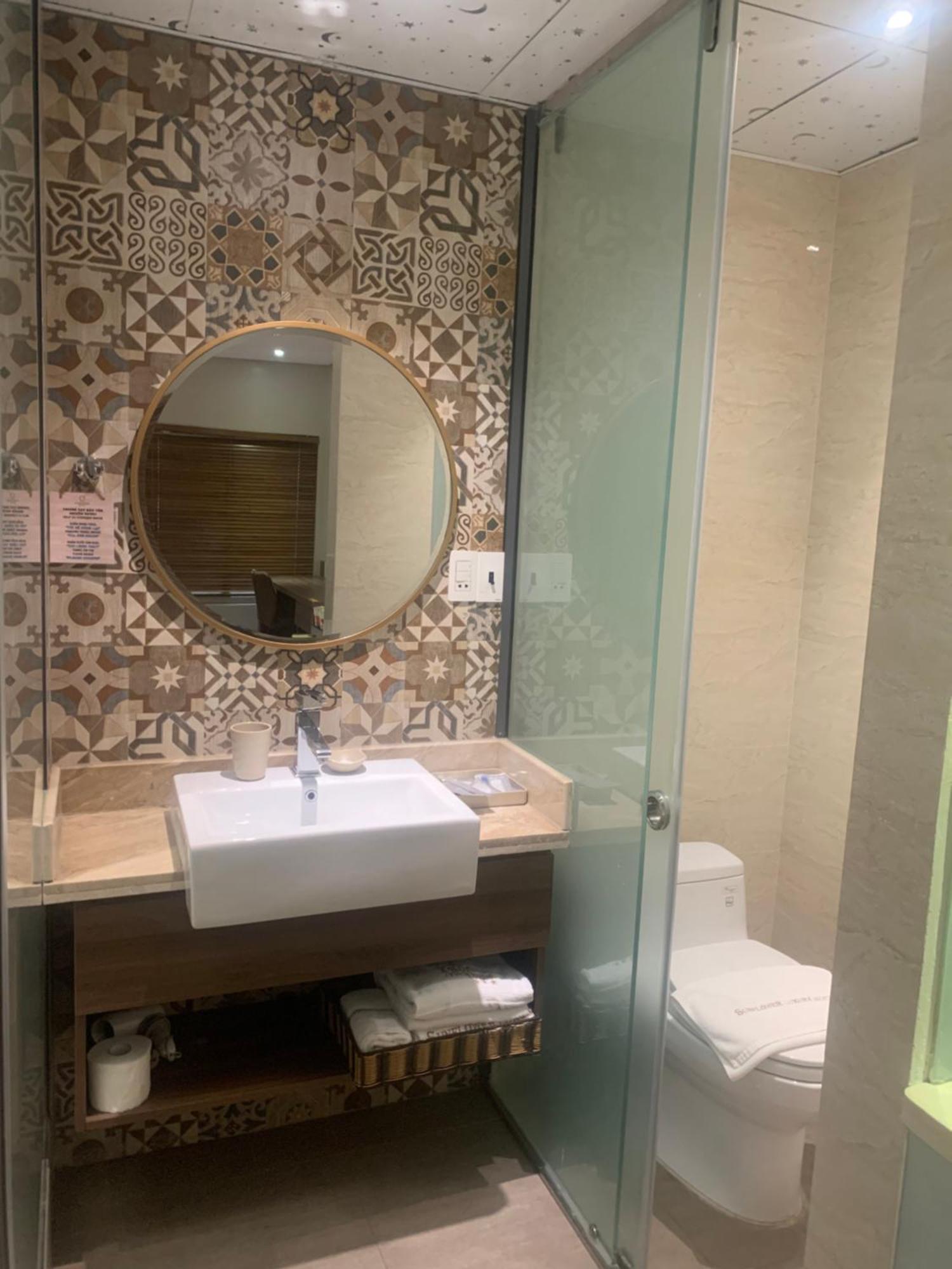 Sunflower Luxury Hotel Хошимин Екстериор снимка